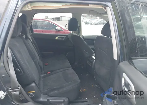 2015 Nissan Pathfinder S z USA, uszkodzony, nr VIN 5N1AR2MM5FC689930